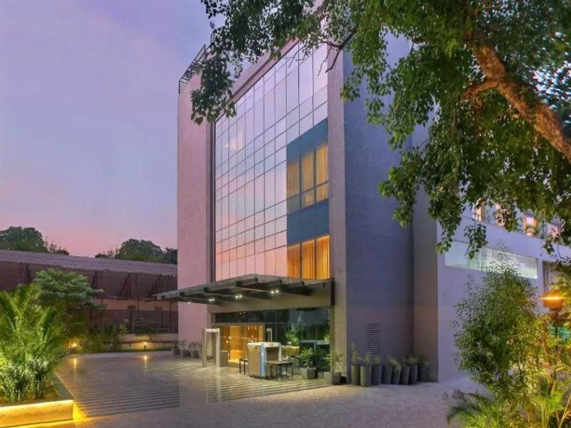 Park Inn By Radisson Gwalior Exteriör bild
