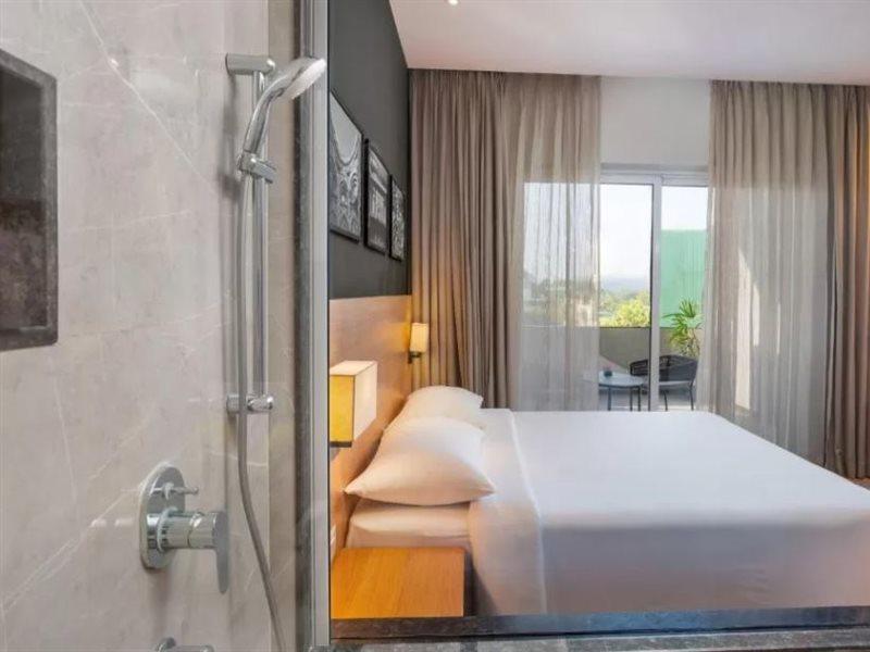 Park Inn By Radisson Gwalior Exteriör bild